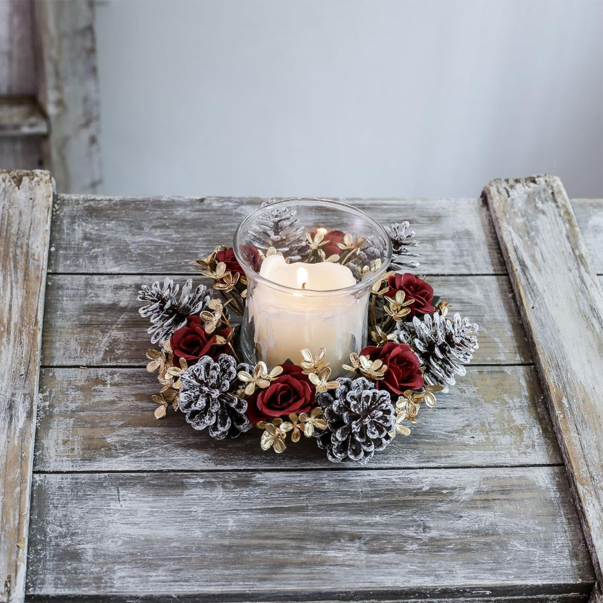 Christmas Table Centerpieces, Christmas Table Centerpiece Decorations, Christmas Dining Table Centerpieces, Pine Cones Roses Christmas Table, Sturdy Base Candle Wreaths Candle Garland For Desk Shelf