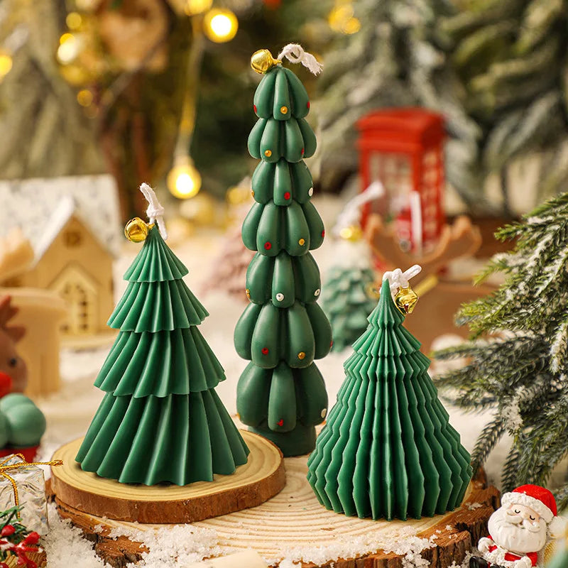 Solid color scented Christmas tree candle  Handmade Party Decoration Christmas Tree Aromatherapy Candle Gift Box DIY Souvenir