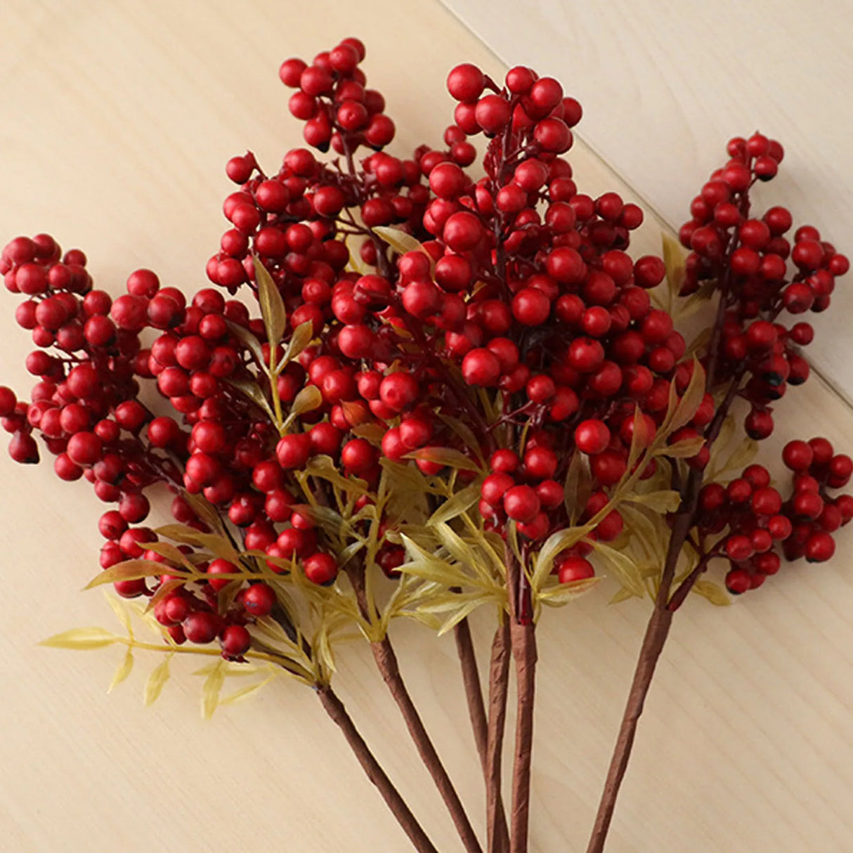 Red Berry Pick Holly Branch Wreath Tree Hanging Decoration Fake Flowers In Vase Decoracion Para El Hogar Room Decoration